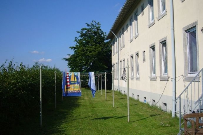 Kernsaniertes Mehrfamilienhaus mit Garten, Garagen und Stellplätzen in schöner, ruhiger Lage in Dettelbach