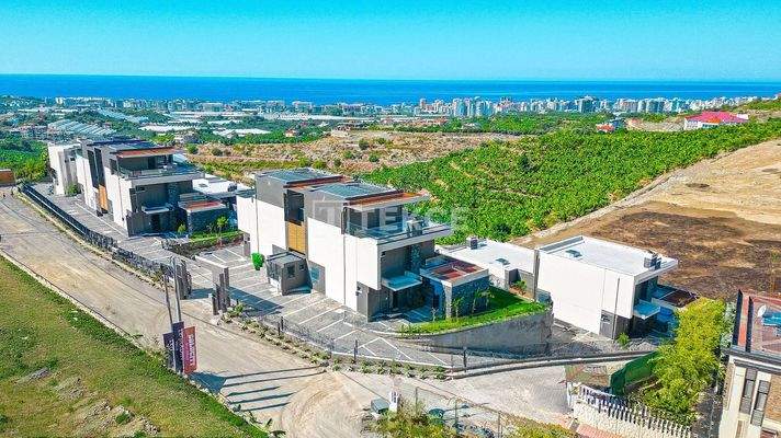 Villas with Forest and Sea Views in Kargıcak Alanya