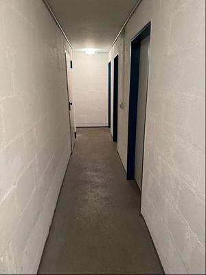 Flur/Kellerabstellräume