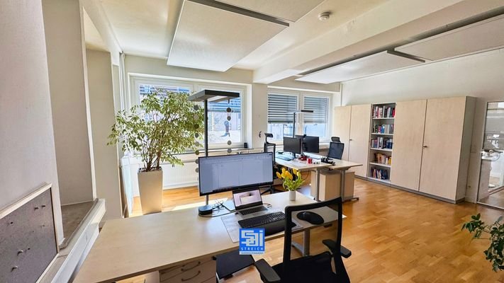 Büro 5