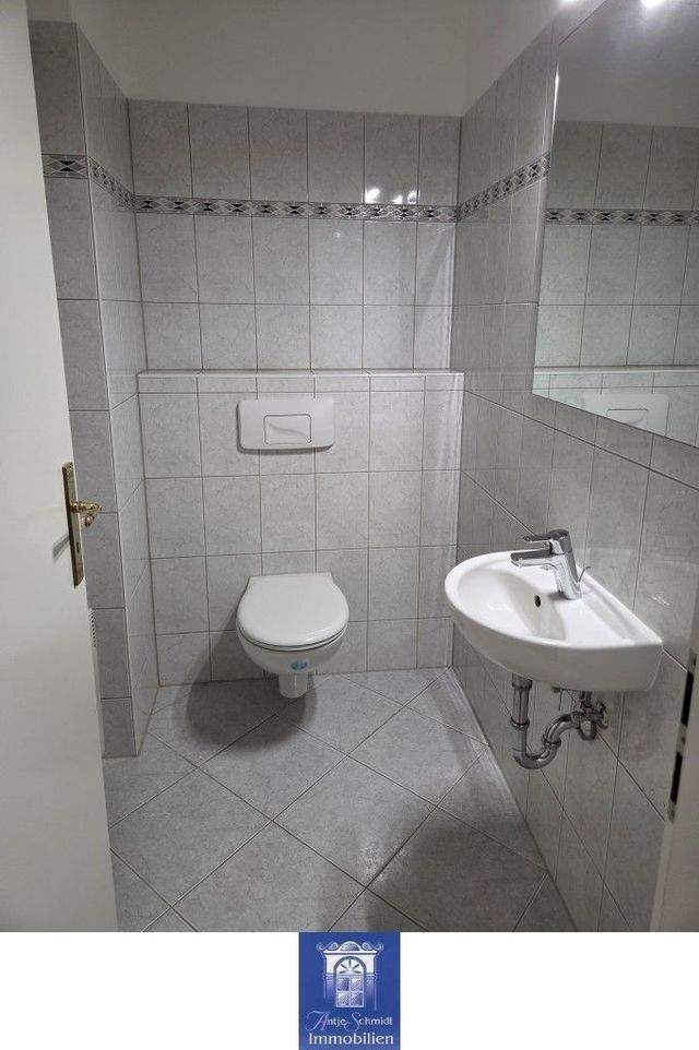 Einziehen & wohlfühlen! Stilvolle Wohnung mit zwei Balkonen! - Photo 4