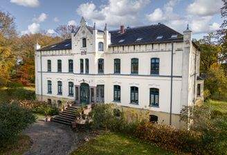 Gutshaus Alt Vorwerk Boddin Mecklenburger Parkland Ostsee