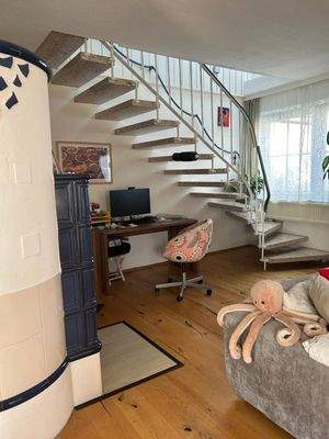 offene Stiege ins DG