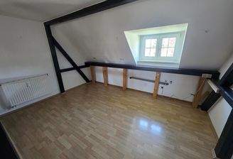 Dachgeschoss mit Fenster