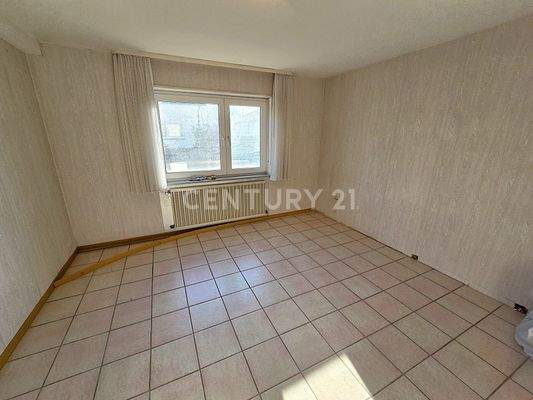 Schlafzimmer der möglichen Einliegerwohnung im Untergeschoss