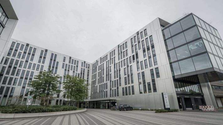 regus-johannstrasse-37-coworki