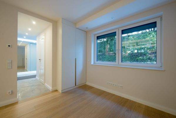 Utility-Lounge / Ankleide / Arbeitszimmer Erdgeschoß