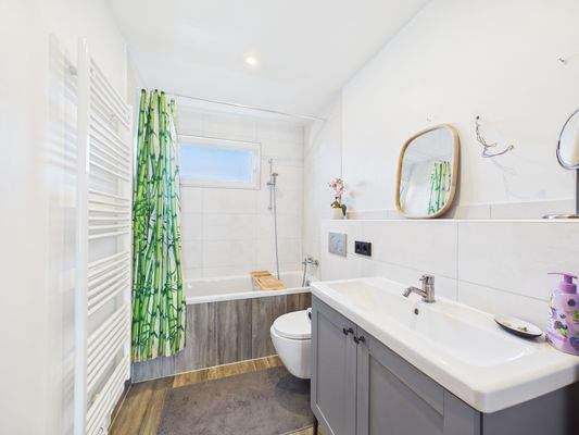 Badezimmer Erdgeschoss