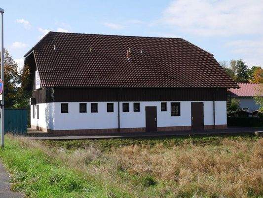 Seitenansicht mit Zugängen