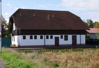 Seitenansicht mit Zugängen