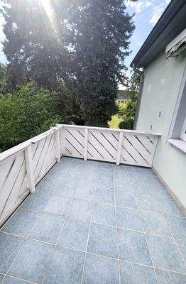 Balkon OG (KI-generiert)