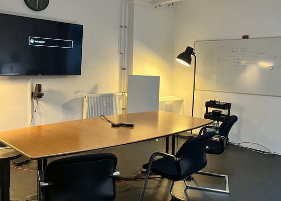 Lions Cage Meetingraum (4er)