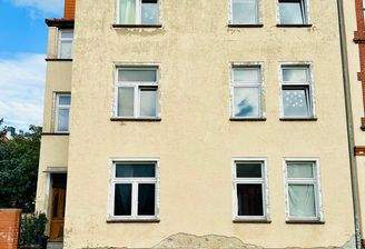 Hausansicht_Straßenseite.jpeg
