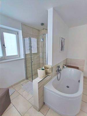 Badezimmer - Ansicht 3