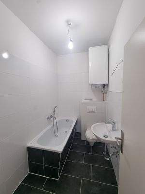 Bad 1. OG rechts.jpeg