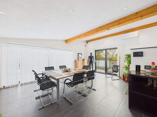 Schlafzimmer / Büro / Gäste / Atelier DG