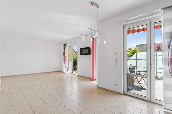 Offener Wohn- und Essbereich