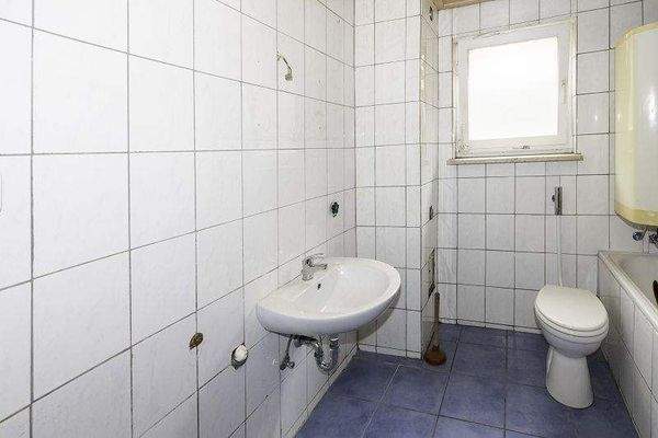 k-Tageslichtbad Vorderhaus (2).jpg