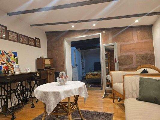 zweites Wohn-/ Arbeitszimmer im 1.OG des Hinterhauses