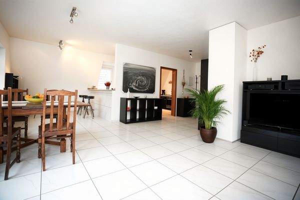 Wohnung OG Essbereich 2