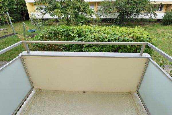 Bakonanlage Ostseite / Eingang