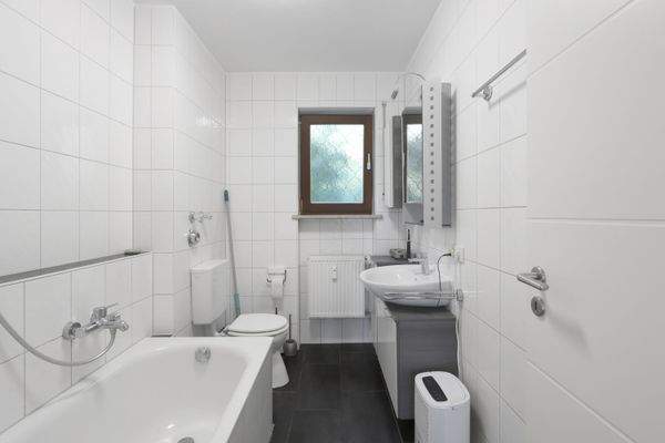 Modernisiertes Badezimmer...