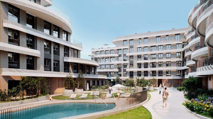 Bright Homes with a Pool in the University Area in Málaga