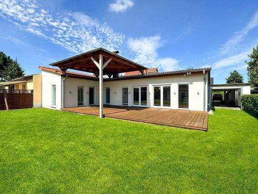 Terrasse in Süd-Ausrichtung