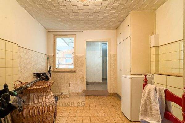 EG-Küche/Hauswirtschaftsraum