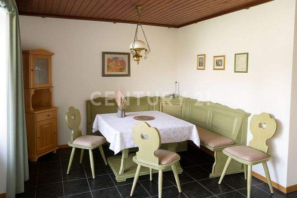 Gemütliches Essbereich