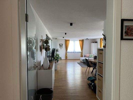 Blick zum Wohnbereich