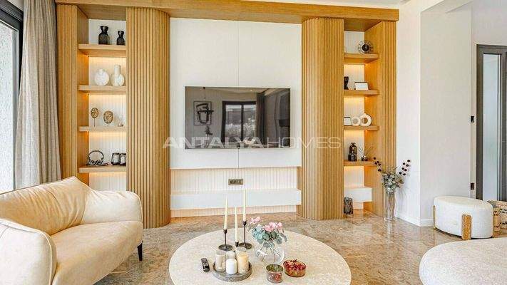 Sea View Houses with Private Pool and Garden in Bodrum