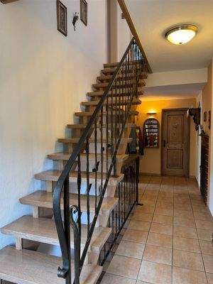 EG_Flur mit Treppe zum DG