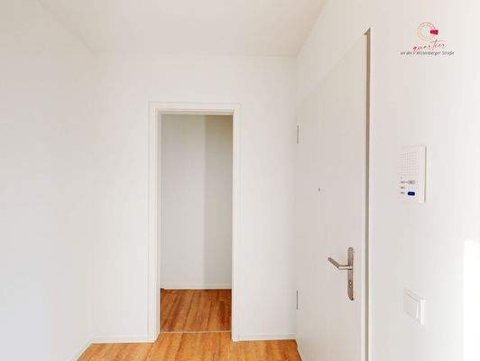 Muster Eingang und Abstellraum