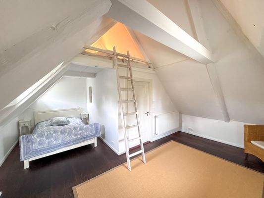 Ihr Herzstück. Ansicht Schlafzimmer Nr. 1 im DG 