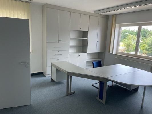 Büro 1