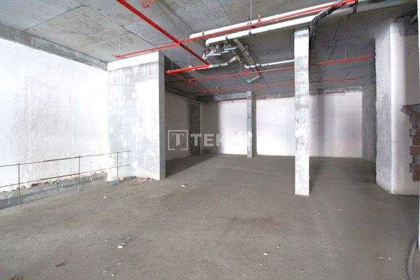 Shops Close to the Metro in İstanbul Başakşehir