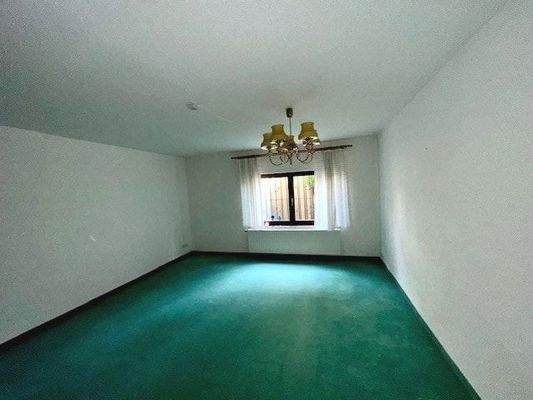 Arbeits-/Gästebereich KG