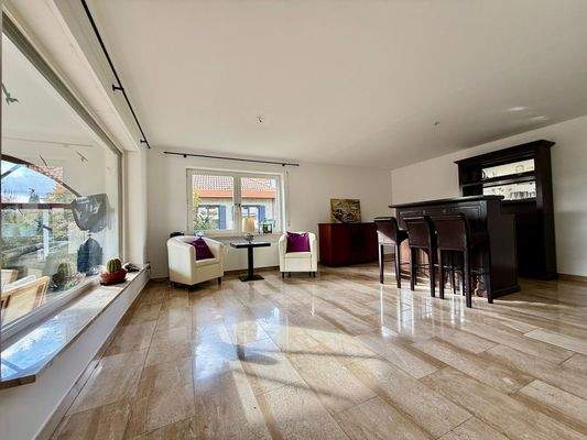 Bar angrenzend an das Wohnzimmer 