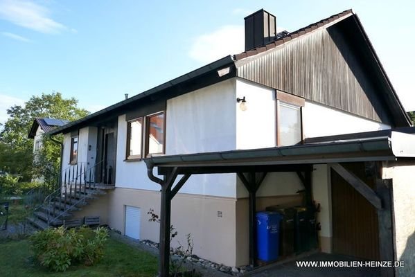 Garage und Carport