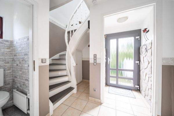 Helles_Einfamilienhaus_Wandsbek-4