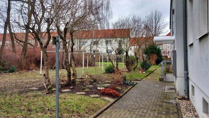 Grundstück hinter dem Haus