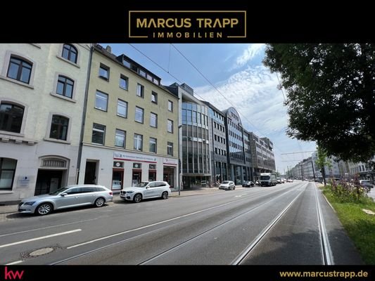 Startbild_Logo_Marcus Trapp Immobilien_schwarz mit KW Kopie.001