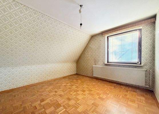 17 Schlafzimmer (2) OG