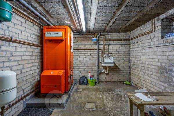 Innen-Keller Heizung