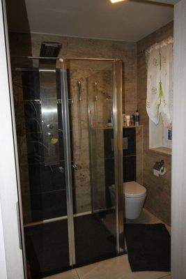 4-EG Gäste-WC mit Dusche