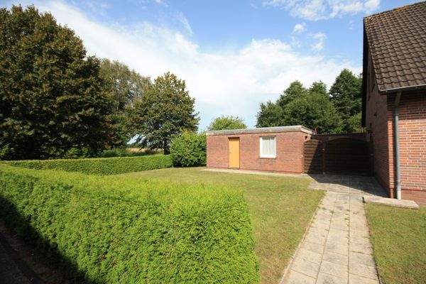 Außenansicht - Nebengebäude