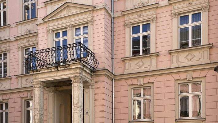 Blick auf die Fassade