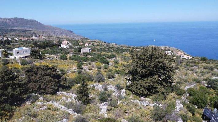 Kreta, Kefalas Chania: Großes Grundstück mit unverbautem Meer- und Bergblick zu verkaufen