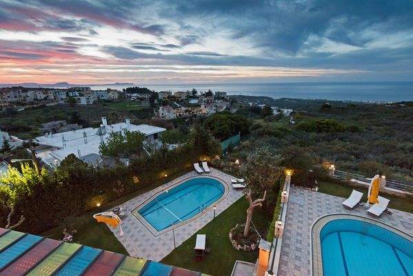 Villa-for-sale-in-Rousospiti-Houses-for-sale-in-Ro